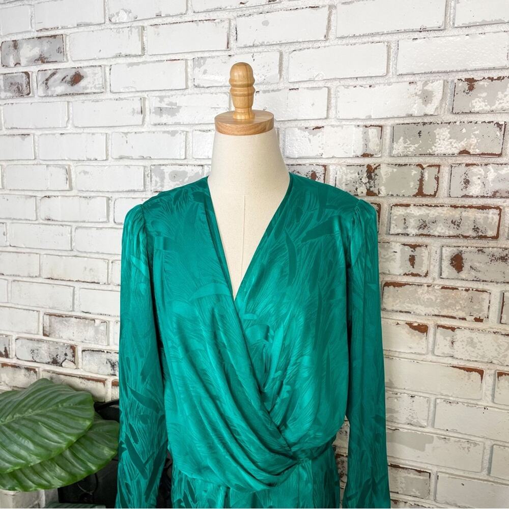 Vintage 80s Lauren Alexander Petites Plunge Silk Green Wrap Midi Dress 12